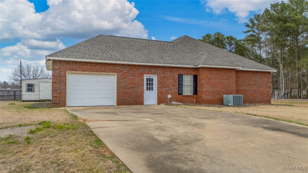 541 Baltzer Road
