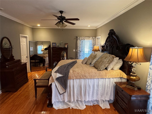 937 Ridgeland Farms Road