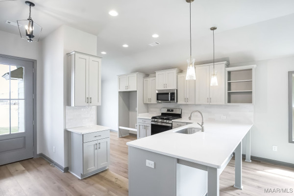 9517 Dakota Drive