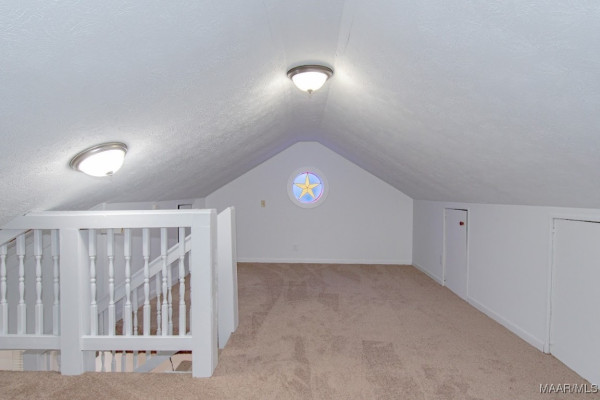 3960 Hickory Drive