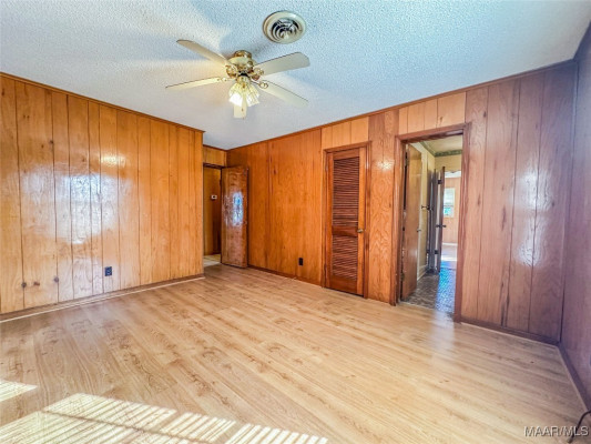 6120 Dogwood Circle