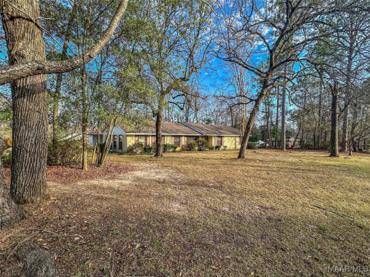 6120 Dogwood Circle
