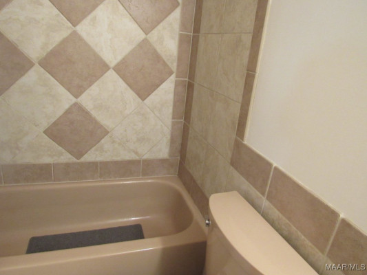 6112 Margo Place