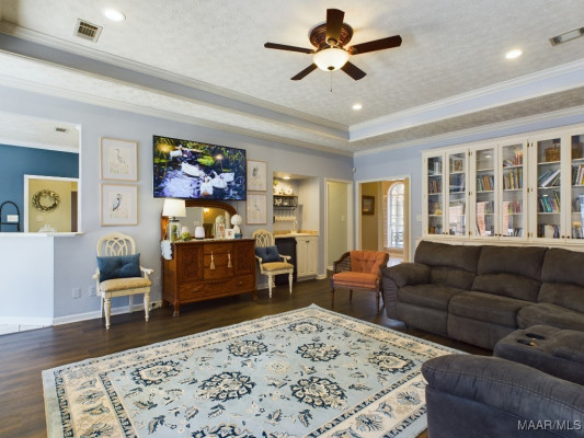 210 Hickory Place