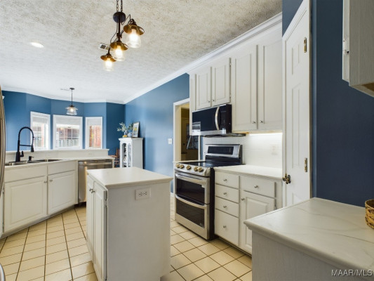 210 Hickory Place