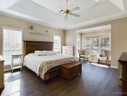 210 Hickory Place