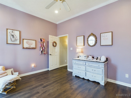 210 Hickory Place