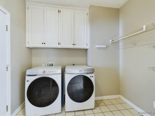 210 Hickory Place