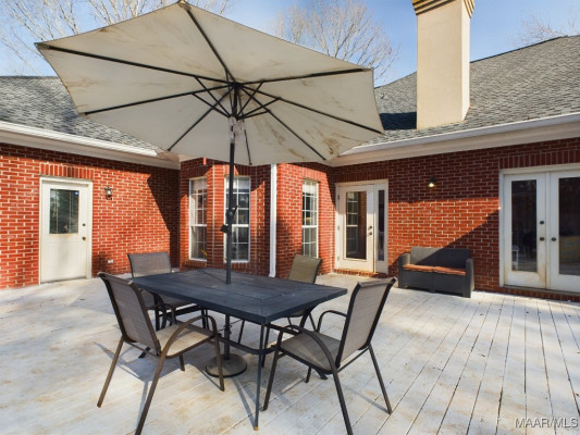 210 Hickory Place