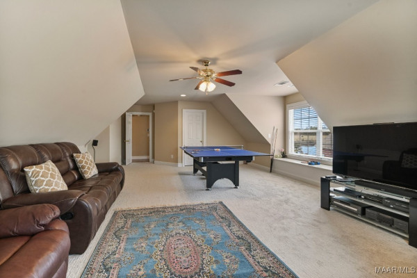 8490 ROCKBRIDGE Circle