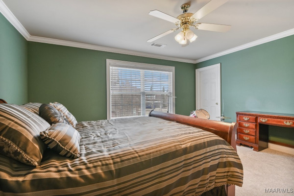 8490 ROCKBRIDGE Circle