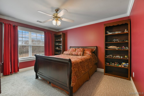 8490 ROCKBRIDGE Circle