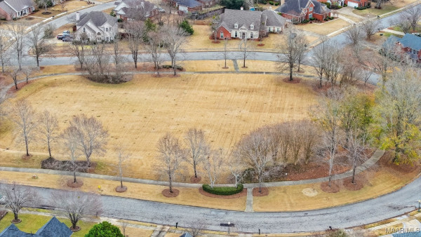 8490 ROCKBRIDGE Circle