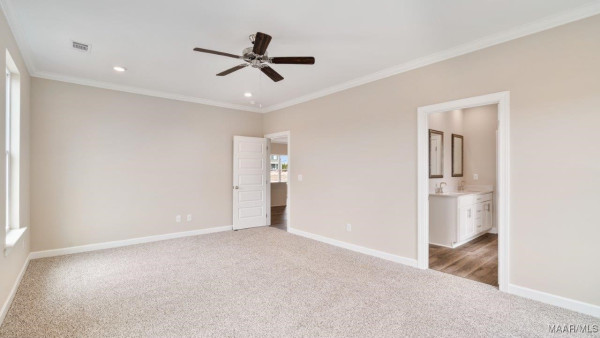 3707 Donigle Park