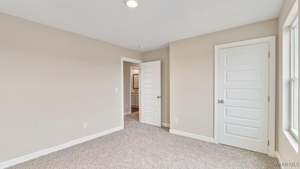 3707 Donigle Park