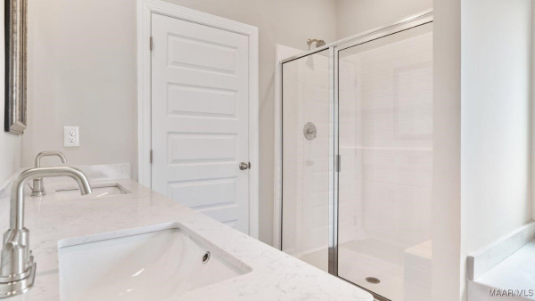 3707 Donigle Park