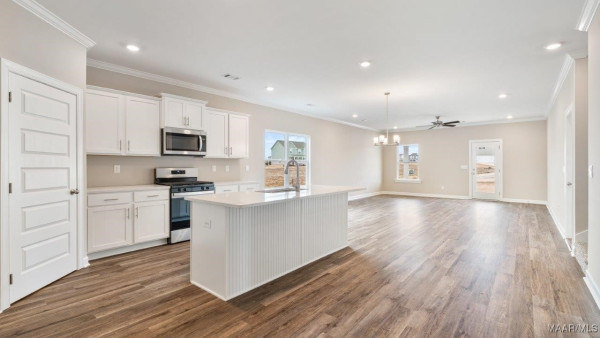 3707 Donigle Park