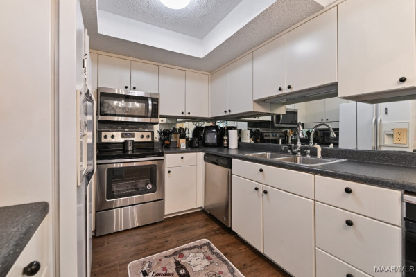 2461 Price Street H