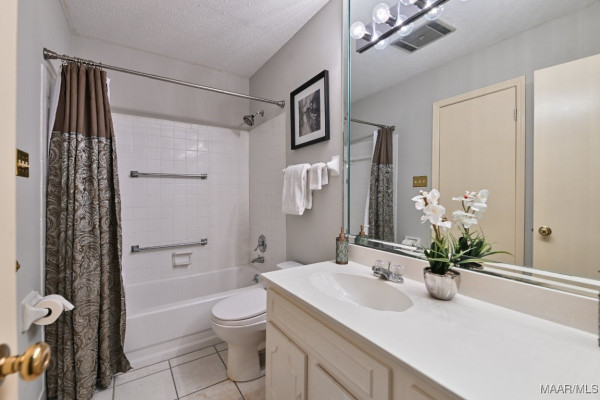 2461 Price Street H