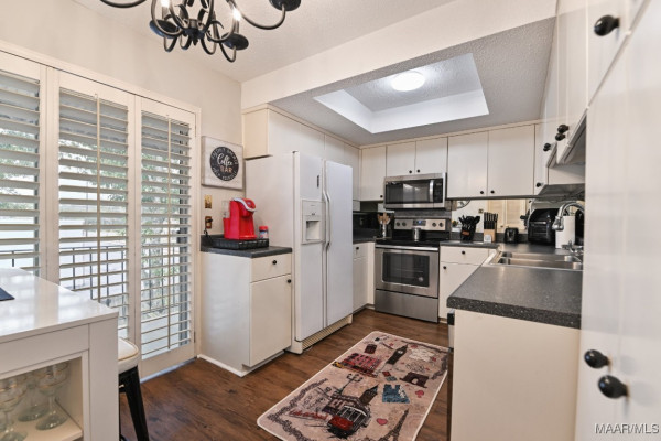 2461 Price Street H
