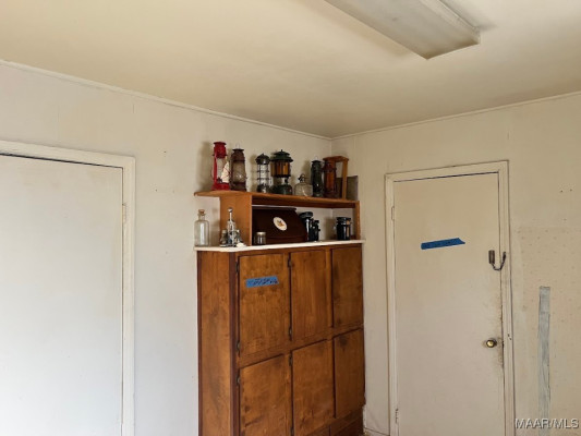 315 County road 68 . W