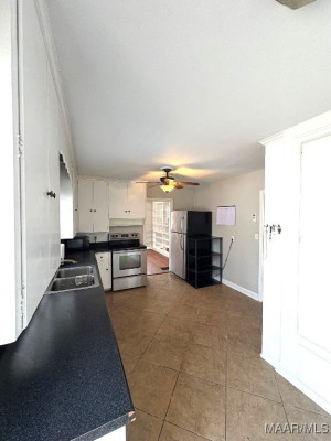 3733 Honeysuckle Road