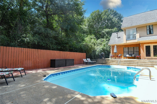 249 Woodledge Place