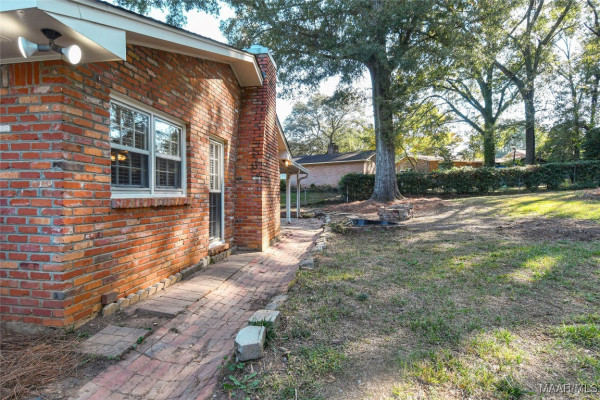 1424 Pine Ridge Road