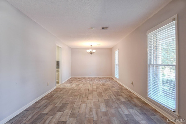 1424 Pine Ridge Road
