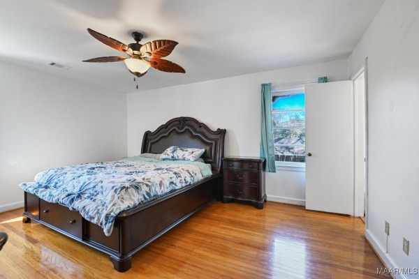 3513 Mayfair Road