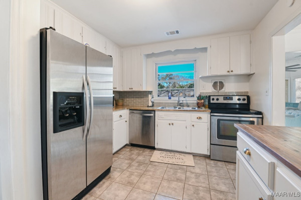 3513 Mayfair Road