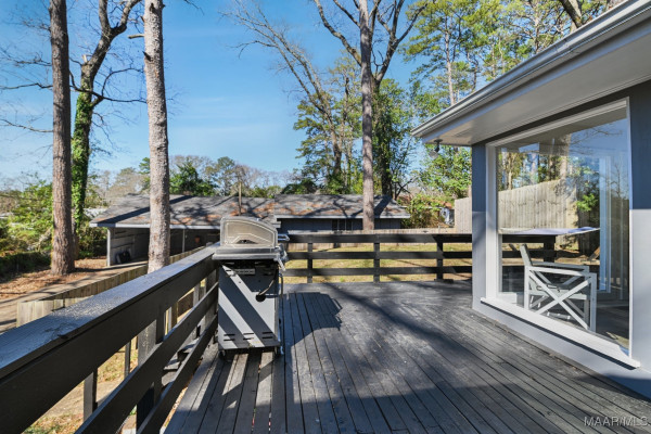 3513 Mayfair Road