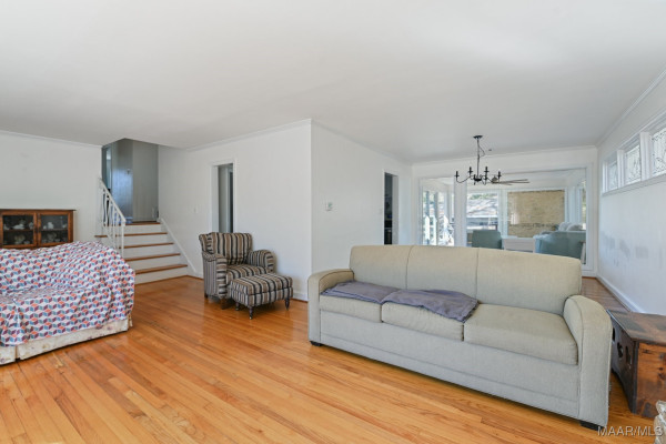 3513 Mayfair Road