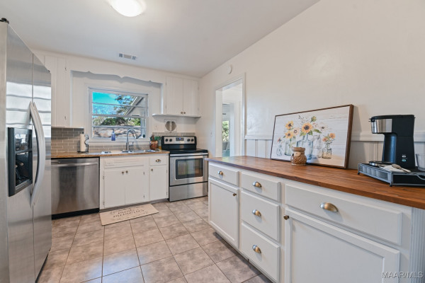 3513 Mayfair Road