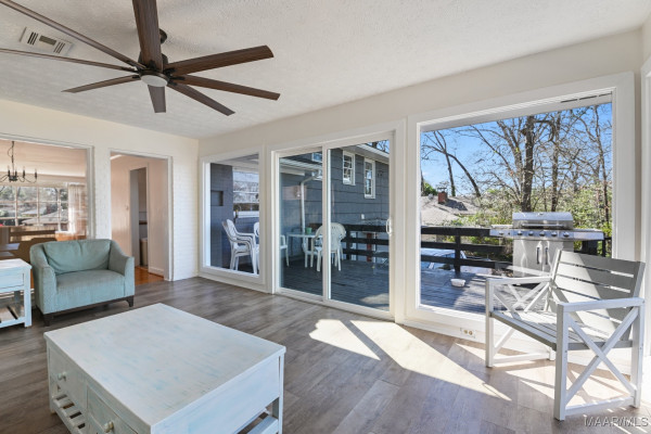 3513 Mayfair Road