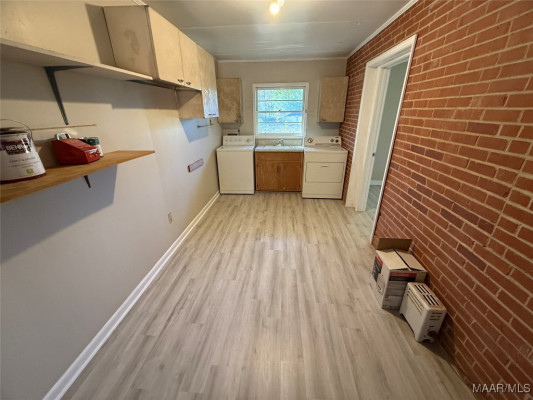 3314 WILLOW LANE Drive