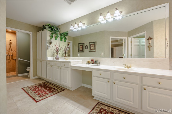 8023 Ansley Trace