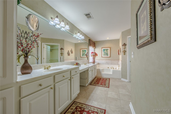 8023 Ansley Trace