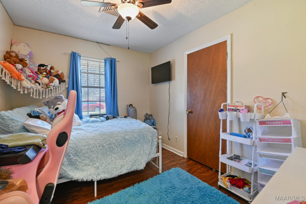 6427 Pinebrook Drive