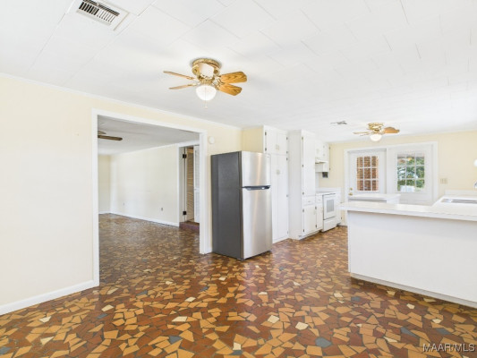 5270 Mona Drive