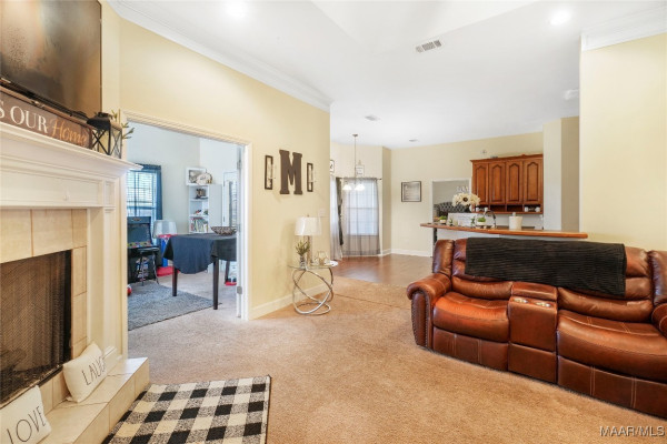 7148 Rough Road