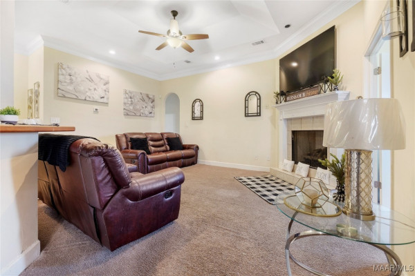 7148 Rough Road
