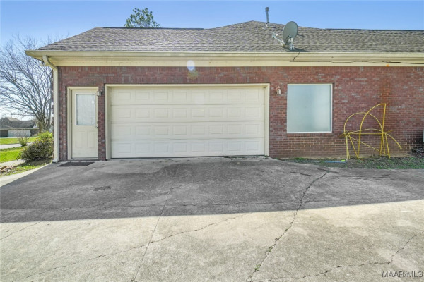 7148 Rough Road