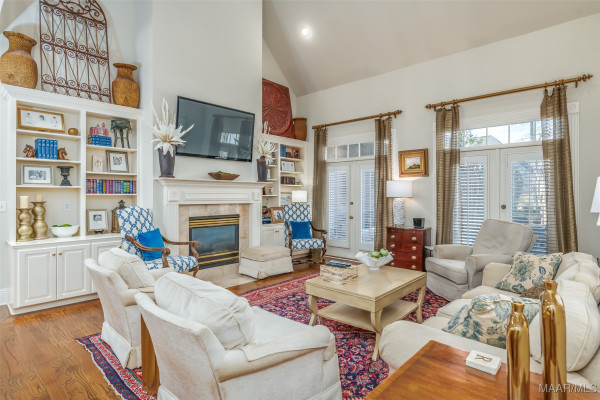 3849 Colline Drive