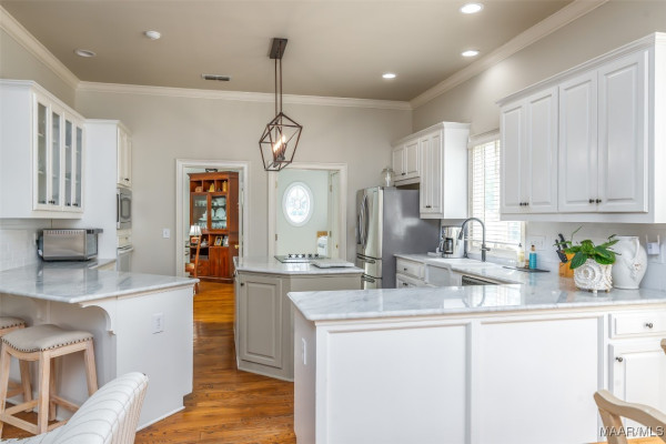 3849 Colline Drive