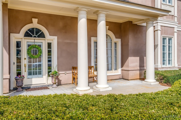 3849 Colline Drive