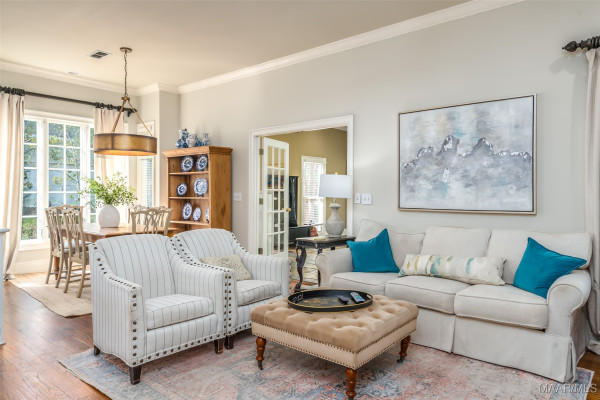 3849 Colline Drive
