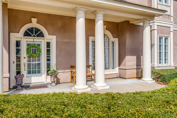 3849 Colline Drive