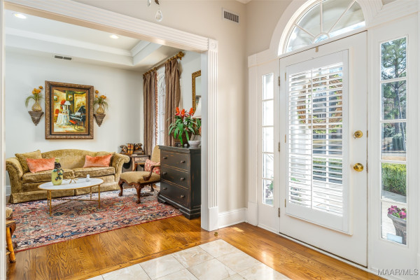 3849 Colline Drive
