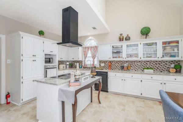 3608 Vaughn Road